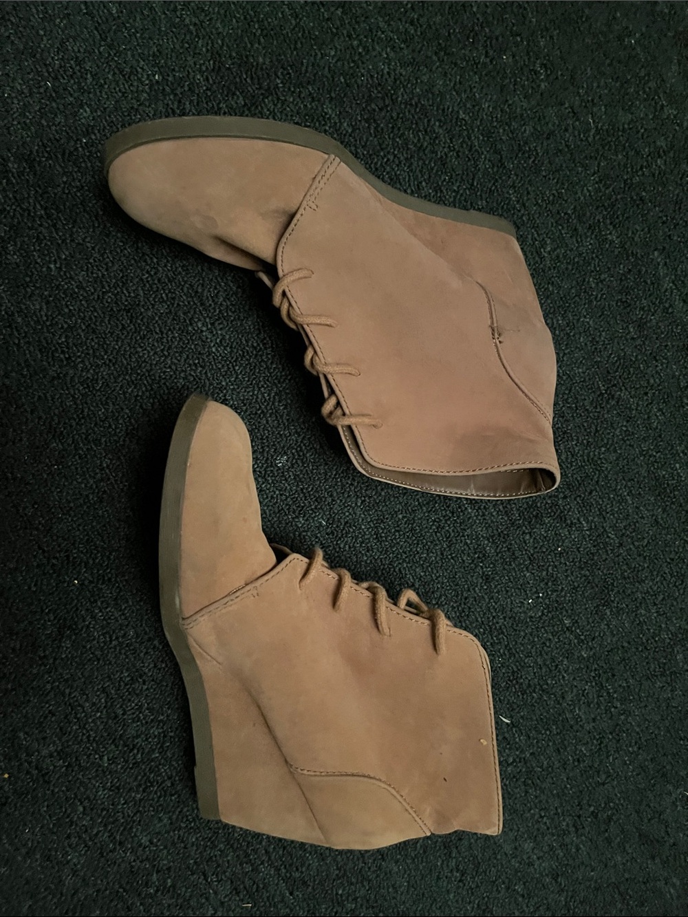 Madden Girl Tan Suede Lace-Up Chukka Wedge Boots